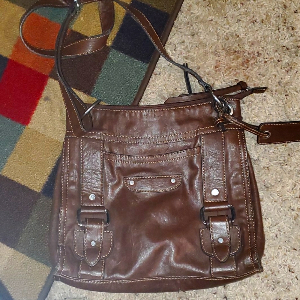 ana leather purse